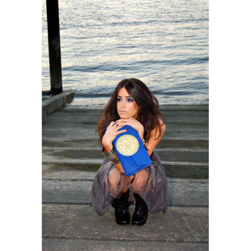 Le Icon clutch bag in Sapphire by Dareen Hakim | pre-loved fashion & accessories